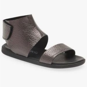 Pedro Garcia Peonia Sandal